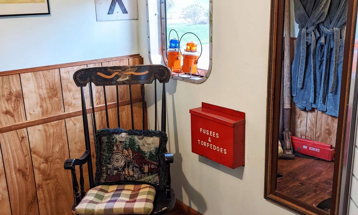 Sequim Hotel | Steampunk Train at Olympic Railway Inn - Pet Friendly