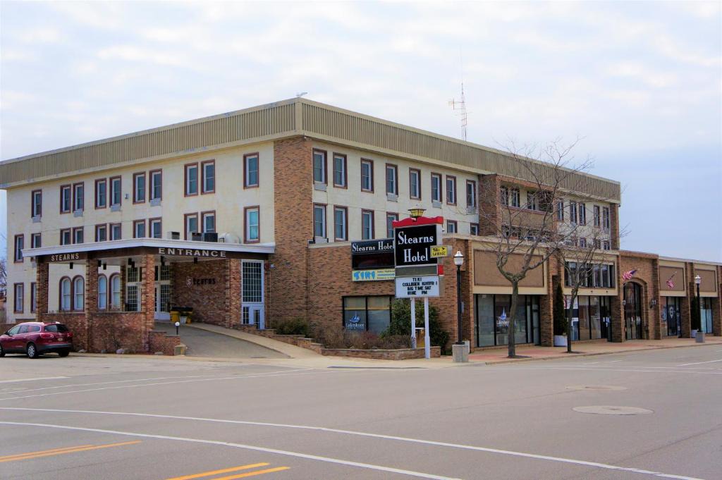 Ludington Hotel | Stearns Hotel