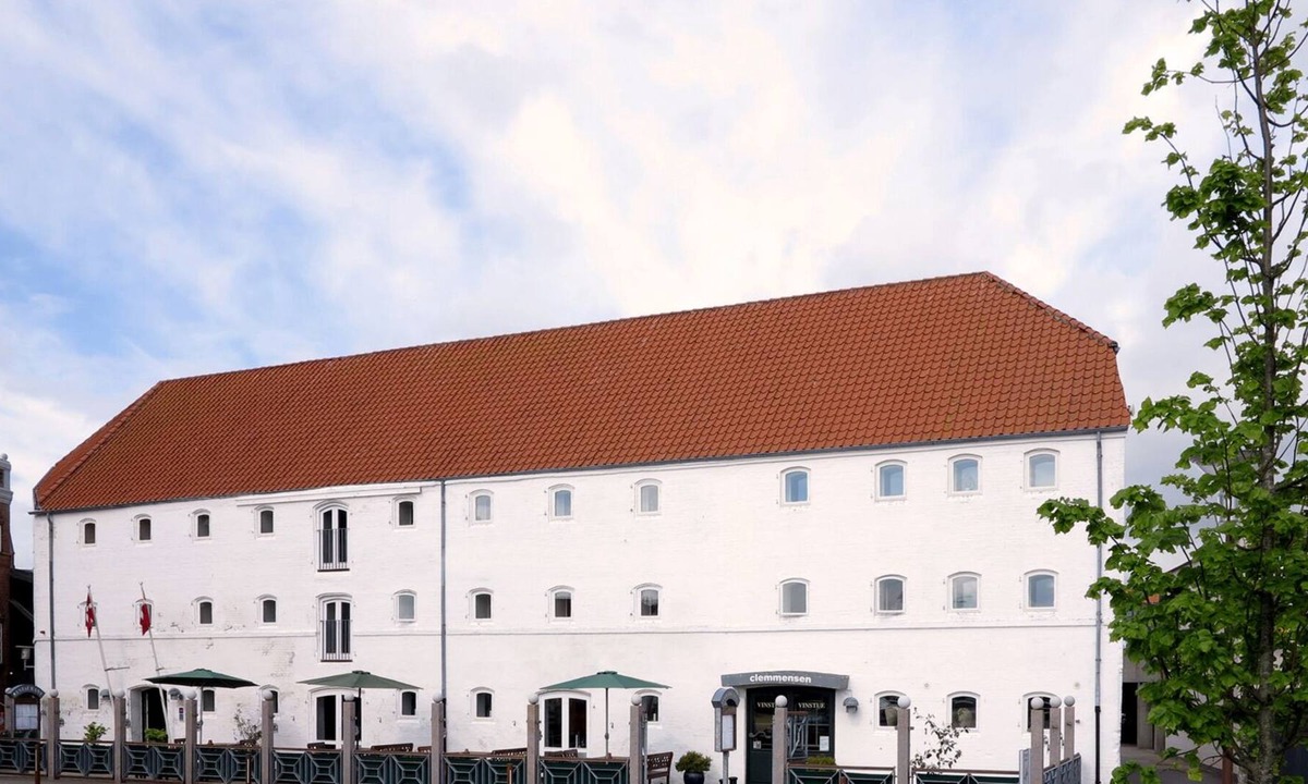 Nykobing Mors Hotel | Steenbergs Hotel & Brasserie