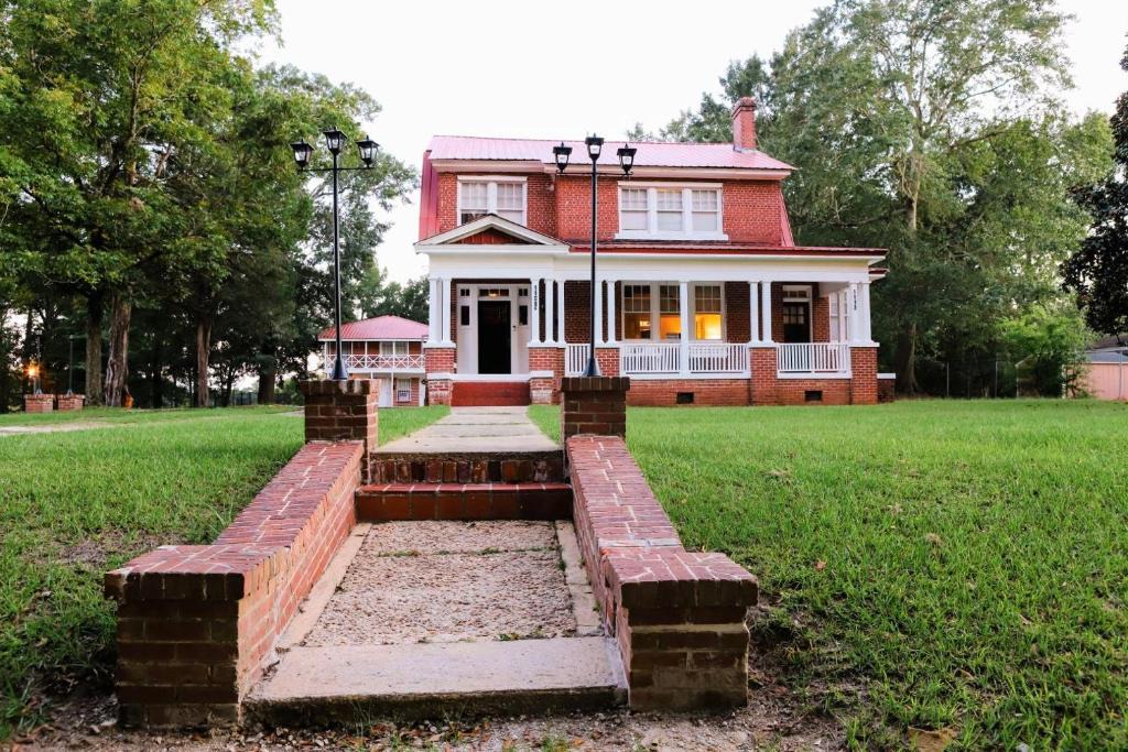 Tuskegee Apartment | Stegall Manor Estates