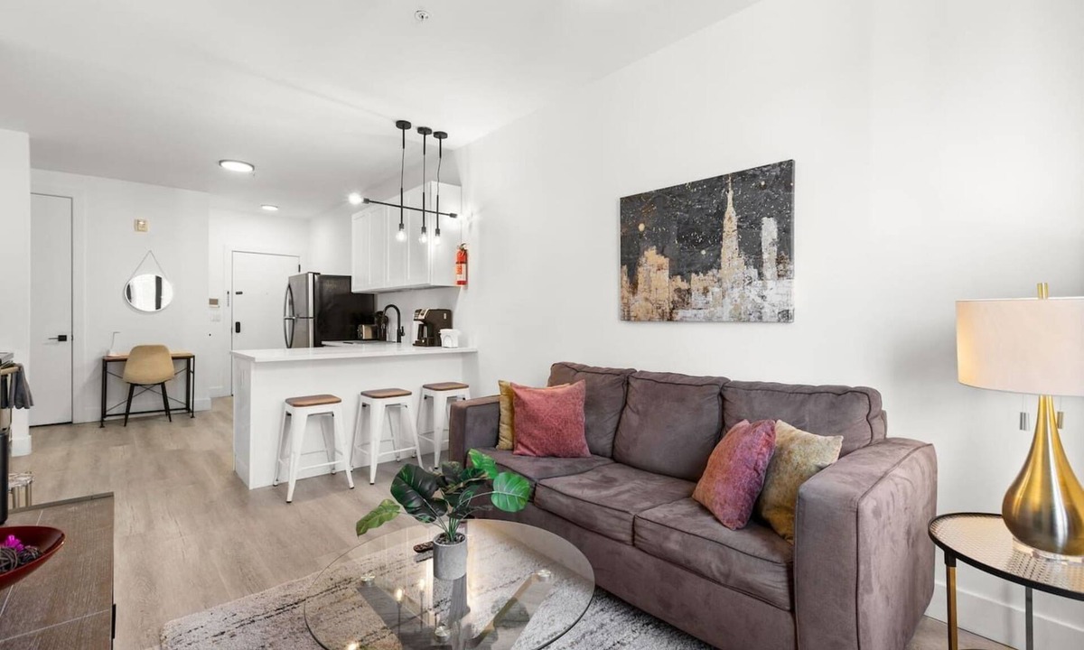 Elizabeth Apartment | Stellar 1BR 15 Min from EWR Free Parking!