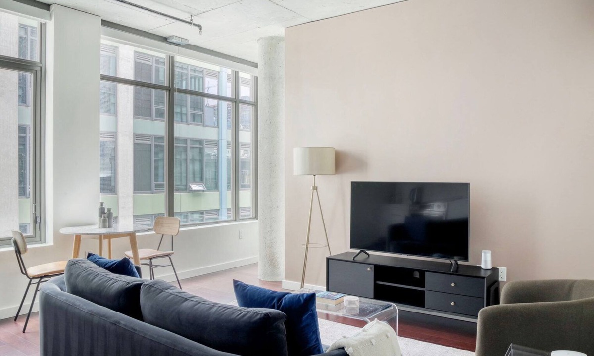 Belltown Apartment | Stellar Belltown 1BR w/Gym, nr park, by Blueground
