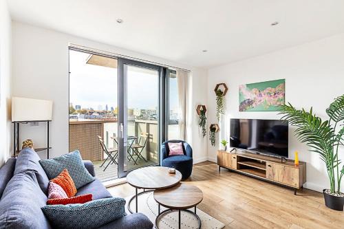 St. Dunstan's Apartment | Stepney Green City Apartment