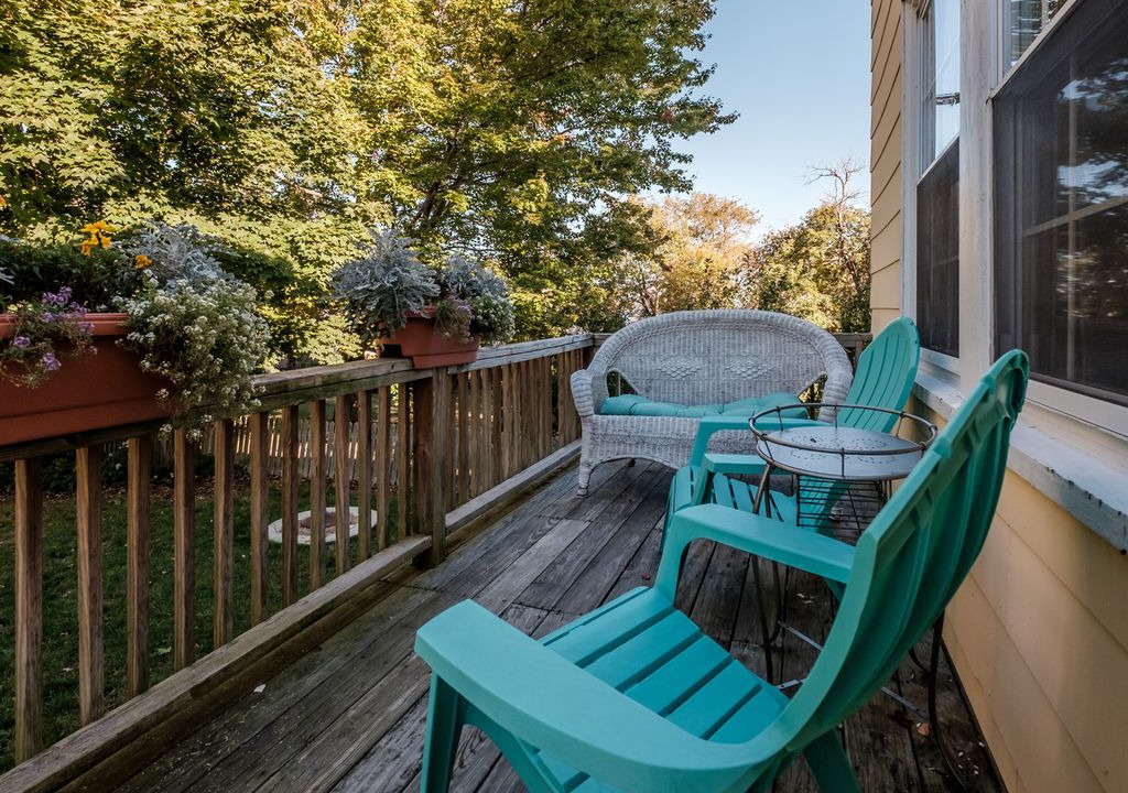 Willard Cottage | Steps From Willard Beach