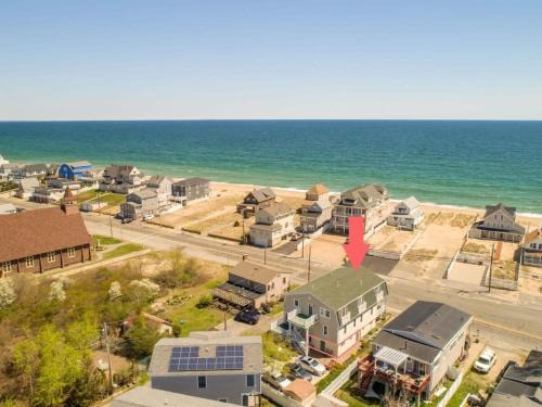 Salisbury Beach Apartment | Steps to Beach Salisbury Shore House #2 AC