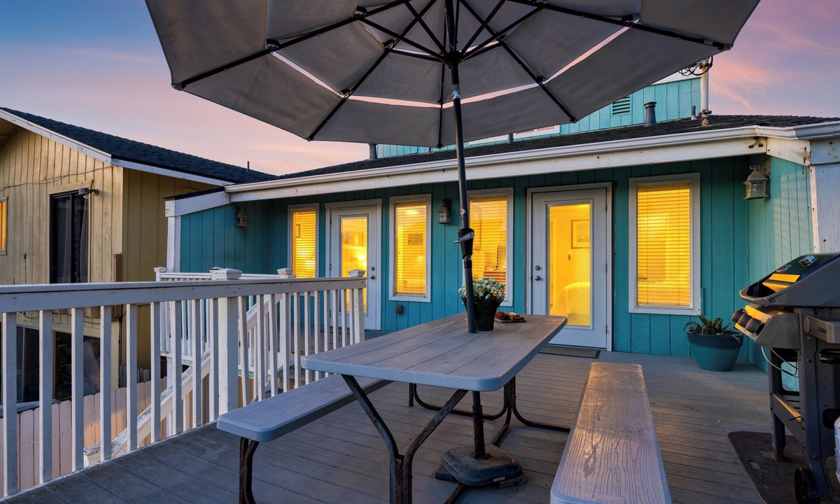 Oceano House | Steps to Beach w/Patio+Deck | Foosball | Happy Bottom Beach House by AvantStay