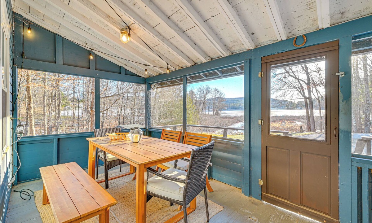 Brant Lake Cottage | Steps to Brant Lake: Mountain-View Hideaway!