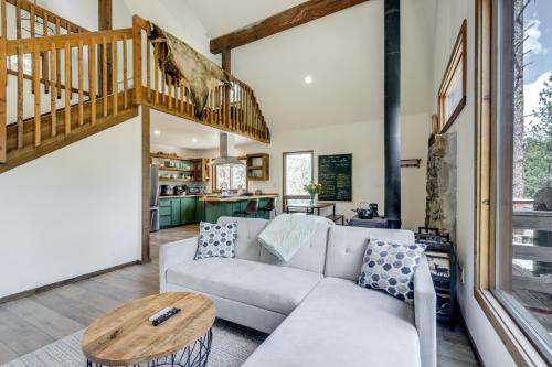 Carbondale House | Steps to Crystal River: Hideaway w/Mountain Views