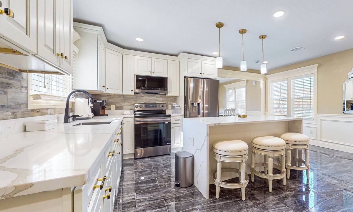 Holyoke Condo | Steps to Holyoke Medical Center! Remote-Work Hub