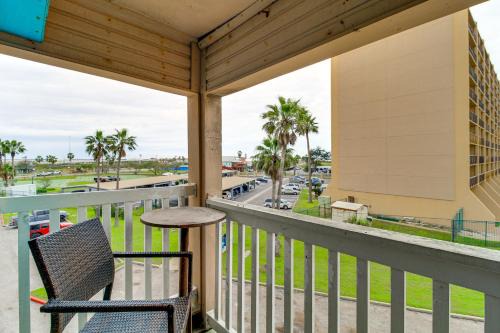 North Beach House | Steps to North Beach: Gem w/Ocean-View Balcony!