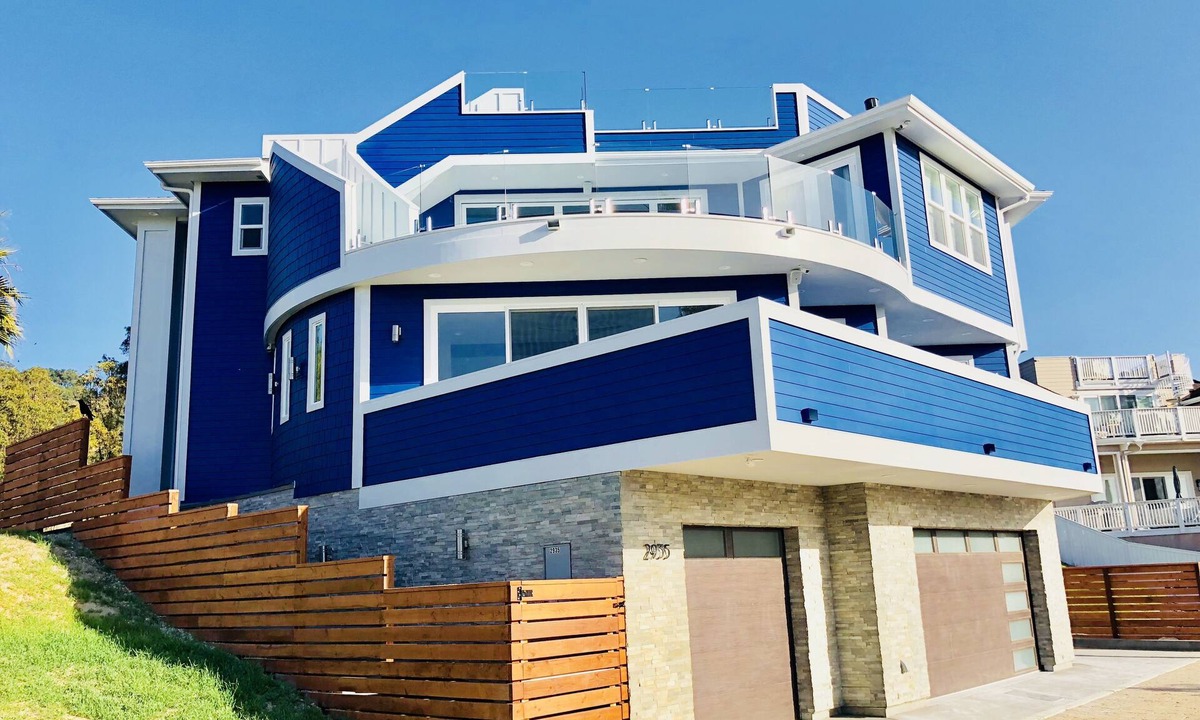 Avila Beach House | Steps to Sand! Luxury 5BR Home for 16 | 4-Car Parking | Pet OK