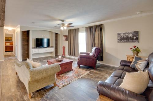 Westminster House | Steps to WES Arena: Pet-Friendly Cabin w/Deck!