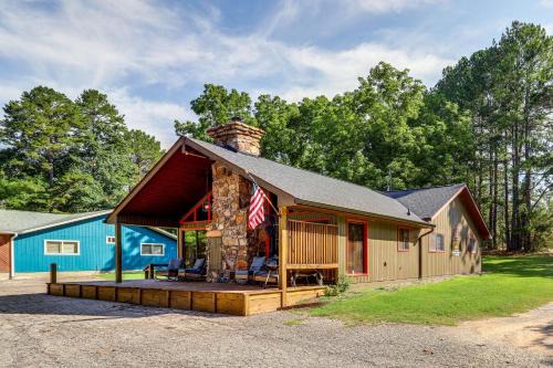 Lakeview House | Steps to White River: Cabin Retreat w/Dock Access
