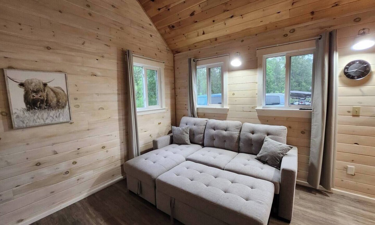 Jocelyn Cottage | Sterling Bay Getaway 3BRD+ Bunkie
