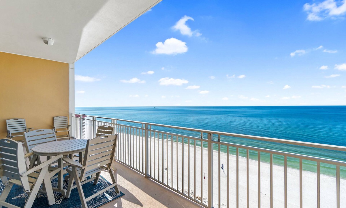 Thomas Drive Condo | Sterling Beach Resort by Panhandle Getaways