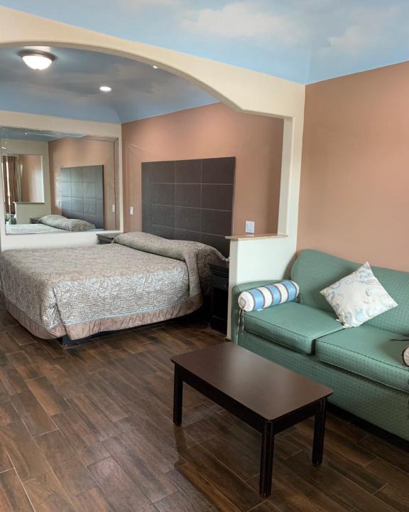 South Main Hotel | Sterling Inn and Suites at Reliant and Medical Center Houston
