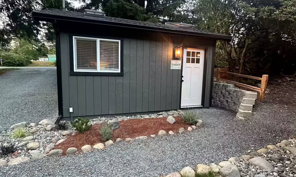 Arlington House | Stilaguamish River Get Away