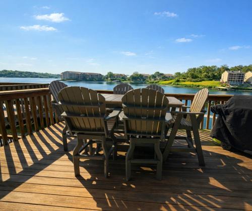 Village of Four Seasons House | Stillwater Shores Lakefront 2 Bed 2 Bath Condo