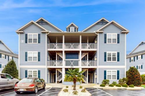 St. James Apartment | STJ16 Mystic Marina, Unit 204