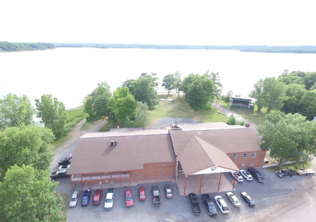 Tweed Hotel | Stoco Lake Lodge