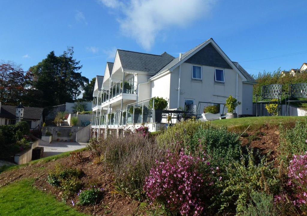 Stoke Gabriel Bed & Breakfast | Stoke Gabriel Lodgings
