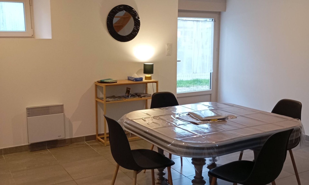 Saint-Michel-de-Plelan House | Stone house-close to sea and mountains
