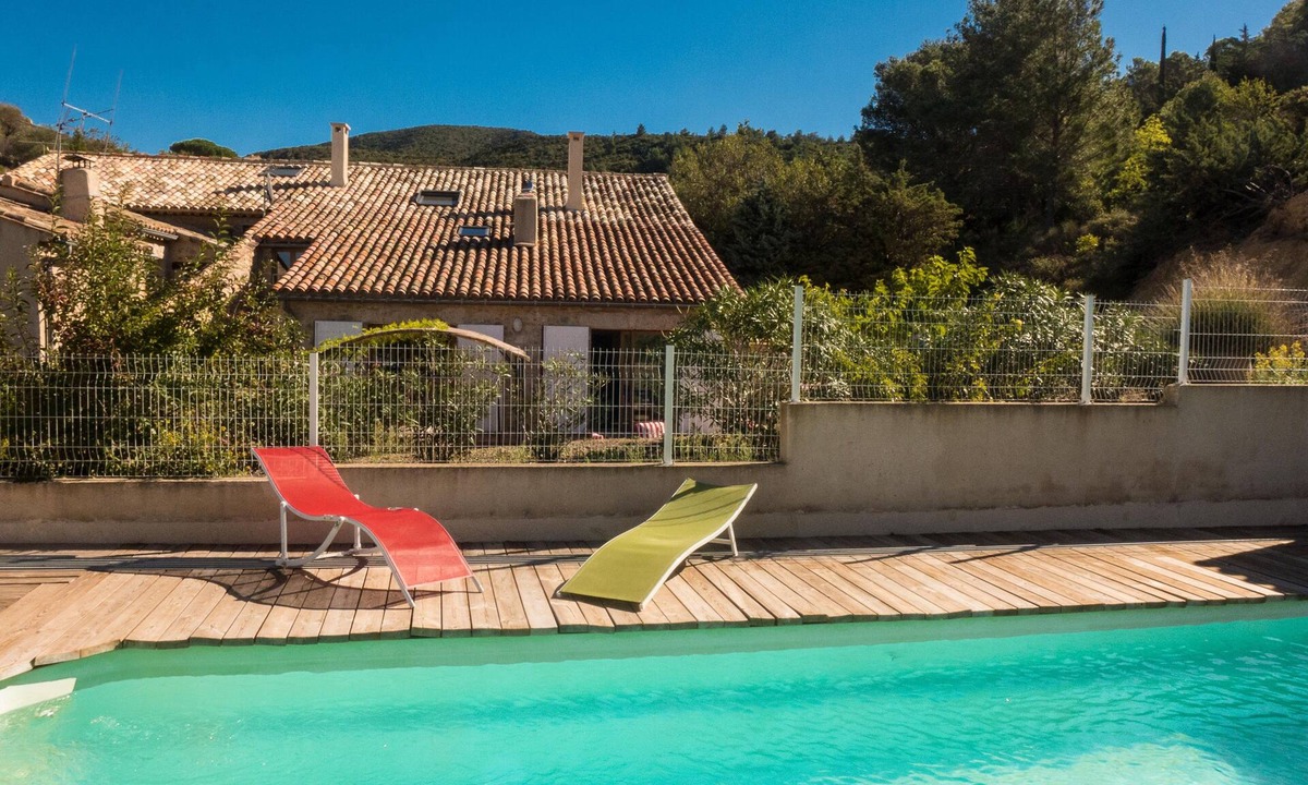 Fraisse-des-Corbieres House | Stone house classified 3* in Corbieres with private covered pool