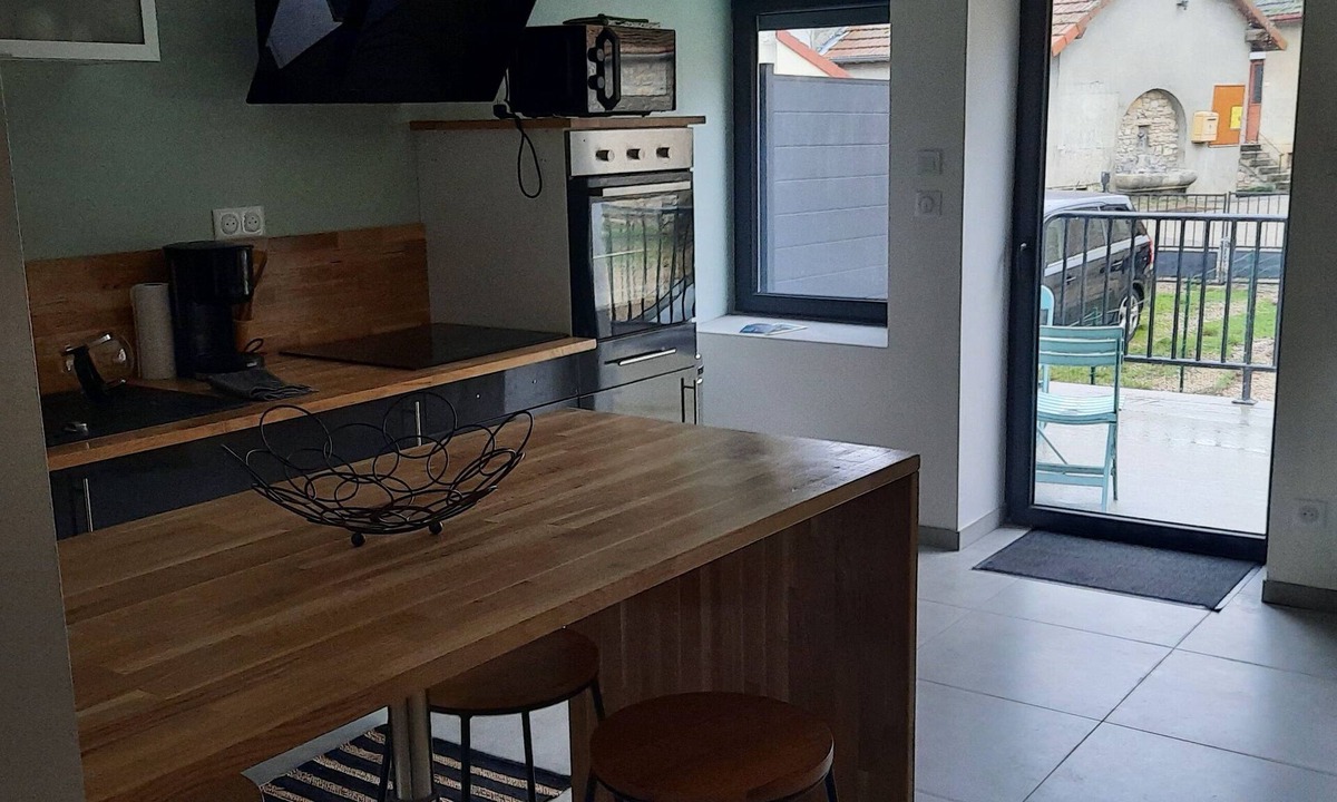 Souclin House | stone house