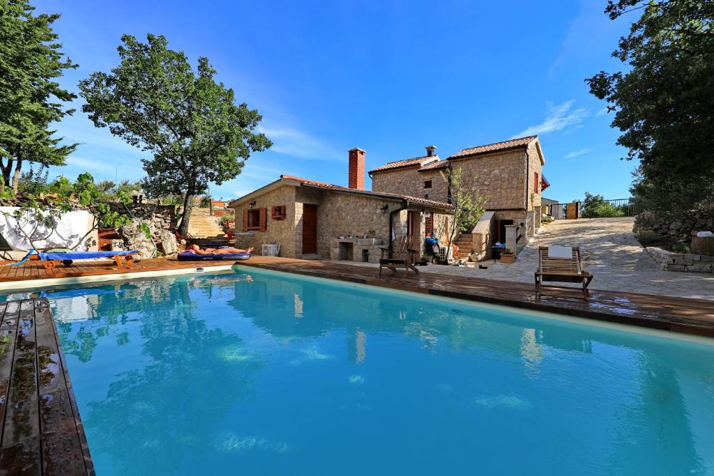 Seline Apartment | Stone house Magarac