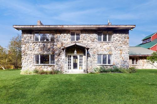 Morrisville House | Stone House