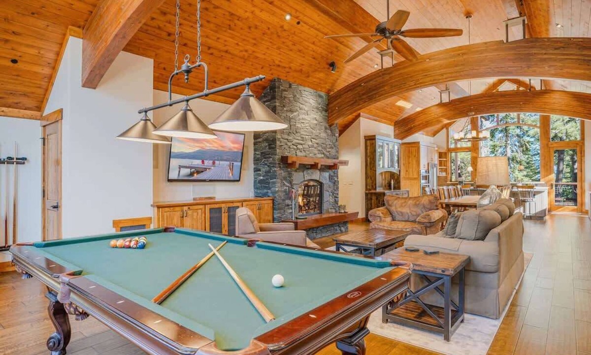 Lake Forest House | Stone Peak Lodge with a Pool Table, Hot Tub, Firepit and Gorgeous Wood and Stonework