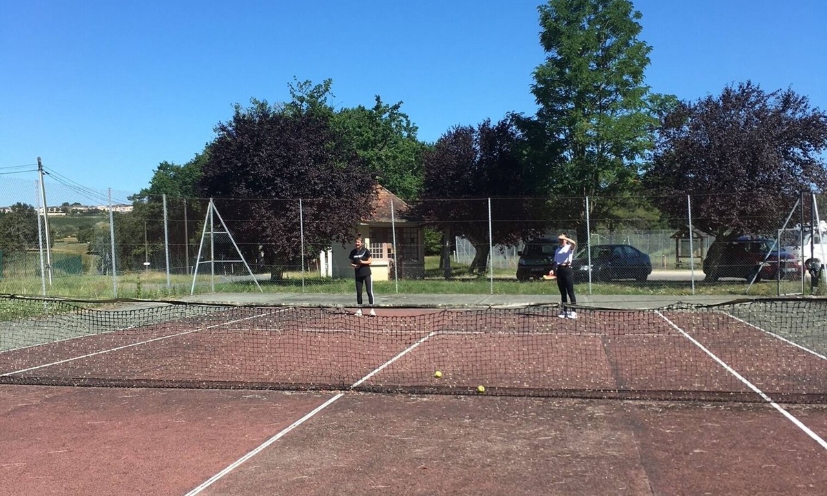 Saint-Martin-de-Gurson House | Stone quiet farm house getaway