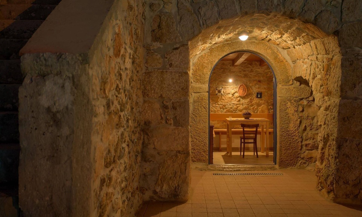 Garica House | Stone villa Margaret with pool and special flair