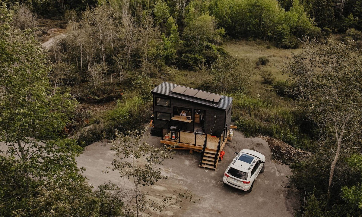 Kirkfield Cabin | Stonecrop | Private Cabin on Quarry Lake