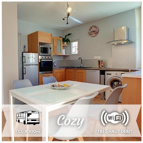 Pierre-Benite Apartment | Stop Chez M Cozy # Qualité # Confort # Simplicité