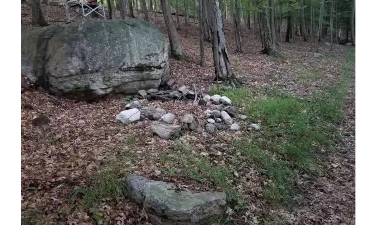 Pine Bush House | Stopover! at Boulder Point Campground Retro