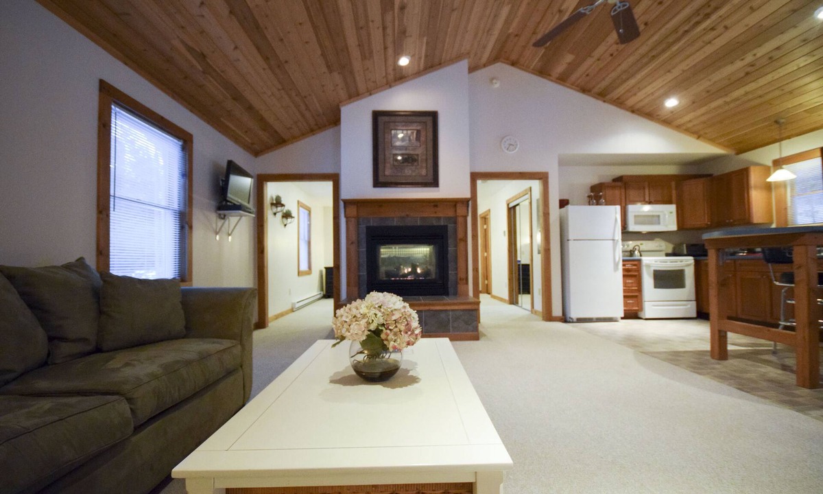 Waterbury Center Cabin | Stowe Cabins in the Woods