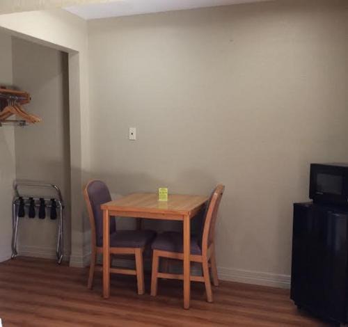 Temple Hotel | Stratford House Inn and Suites Temple