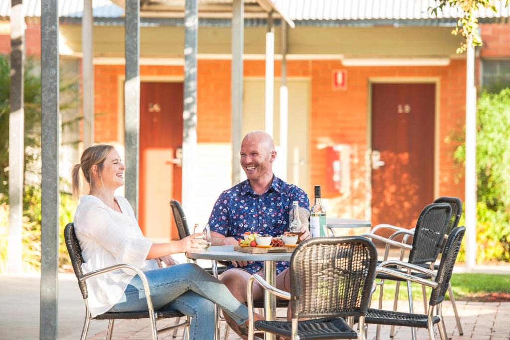 Strathalbyn Hotel | Strath Motel