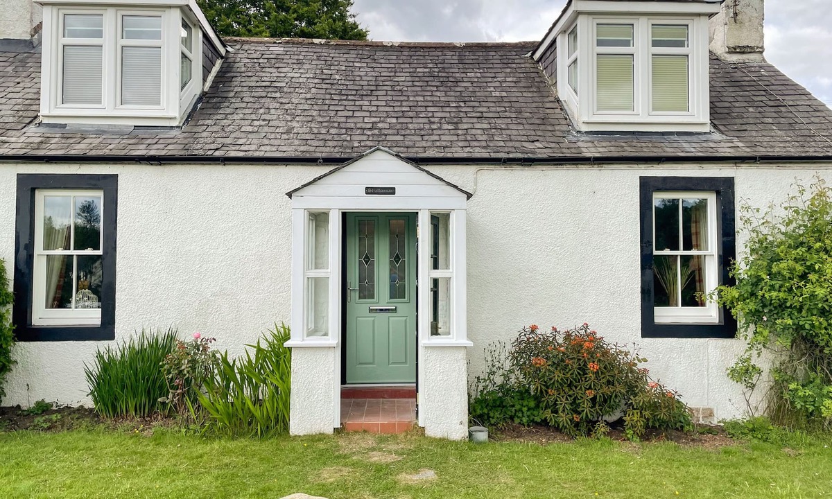 Beattock Cottage | Strathannan
