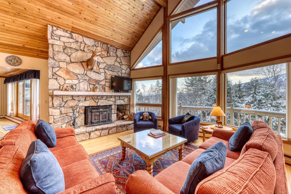 Stratton Mountain House | Stratton High Meadow