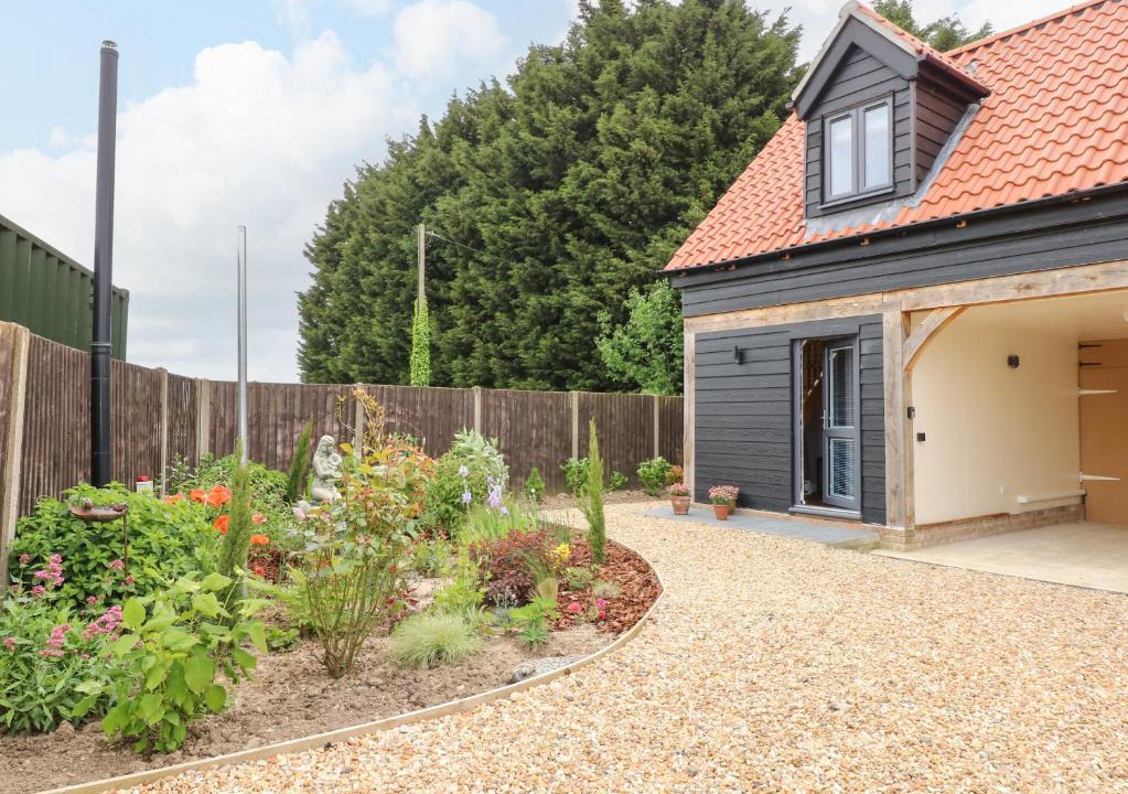 Wisbech House | Strawberry Fields Annex