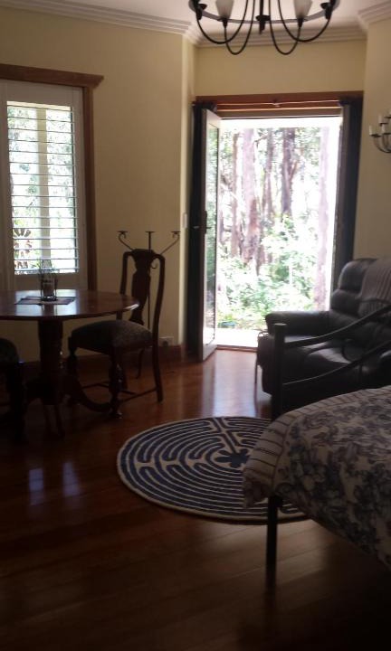 Mylor Bed & Breakfast | Stringybark Hills Retreat