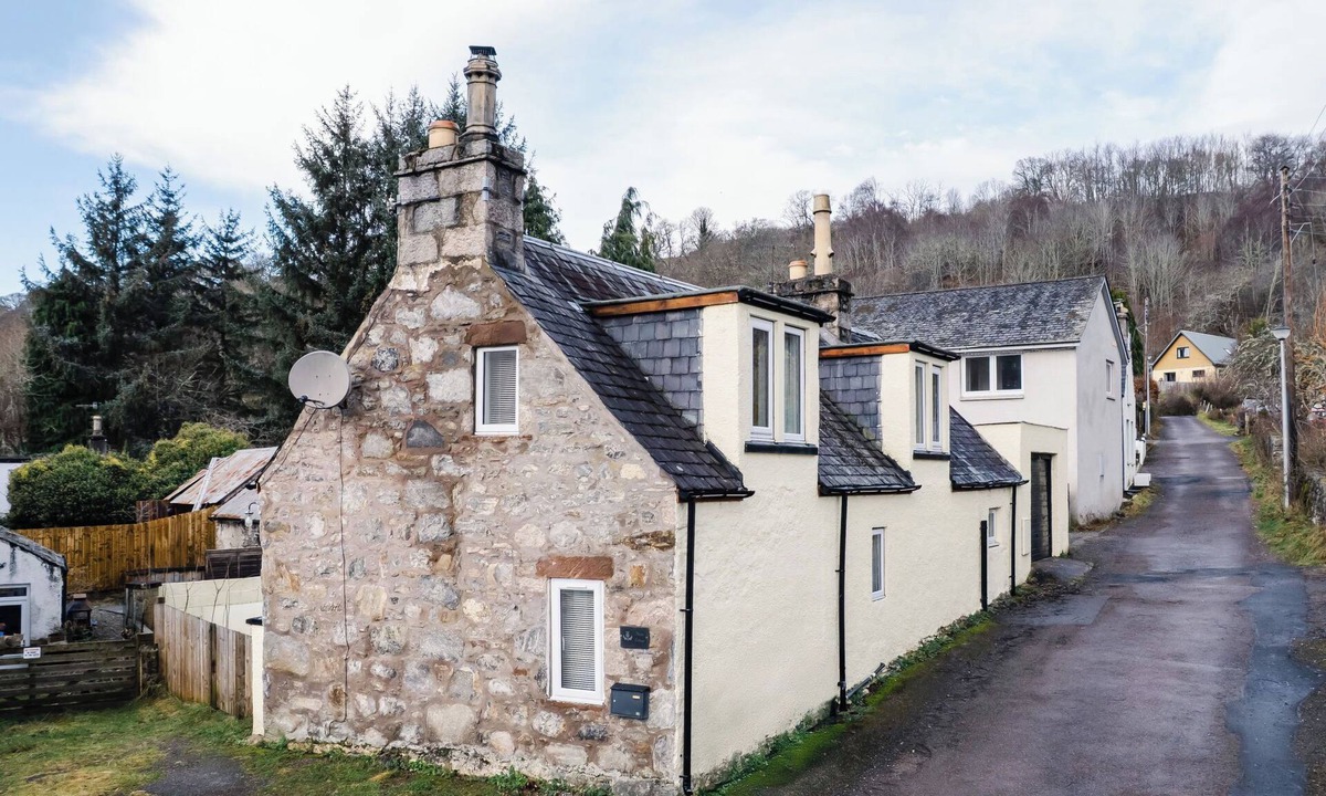 East Lewiston House | Strone Cottage by Interhome