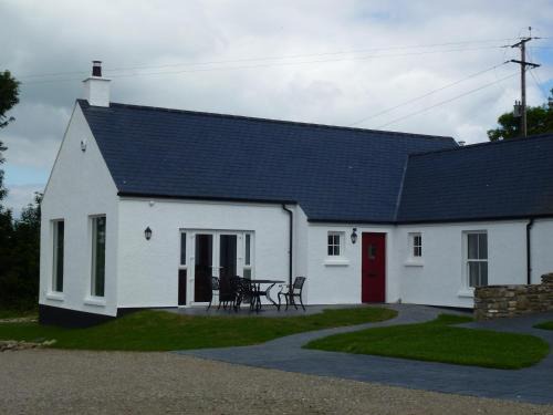 Strabane House | Strule Cottage