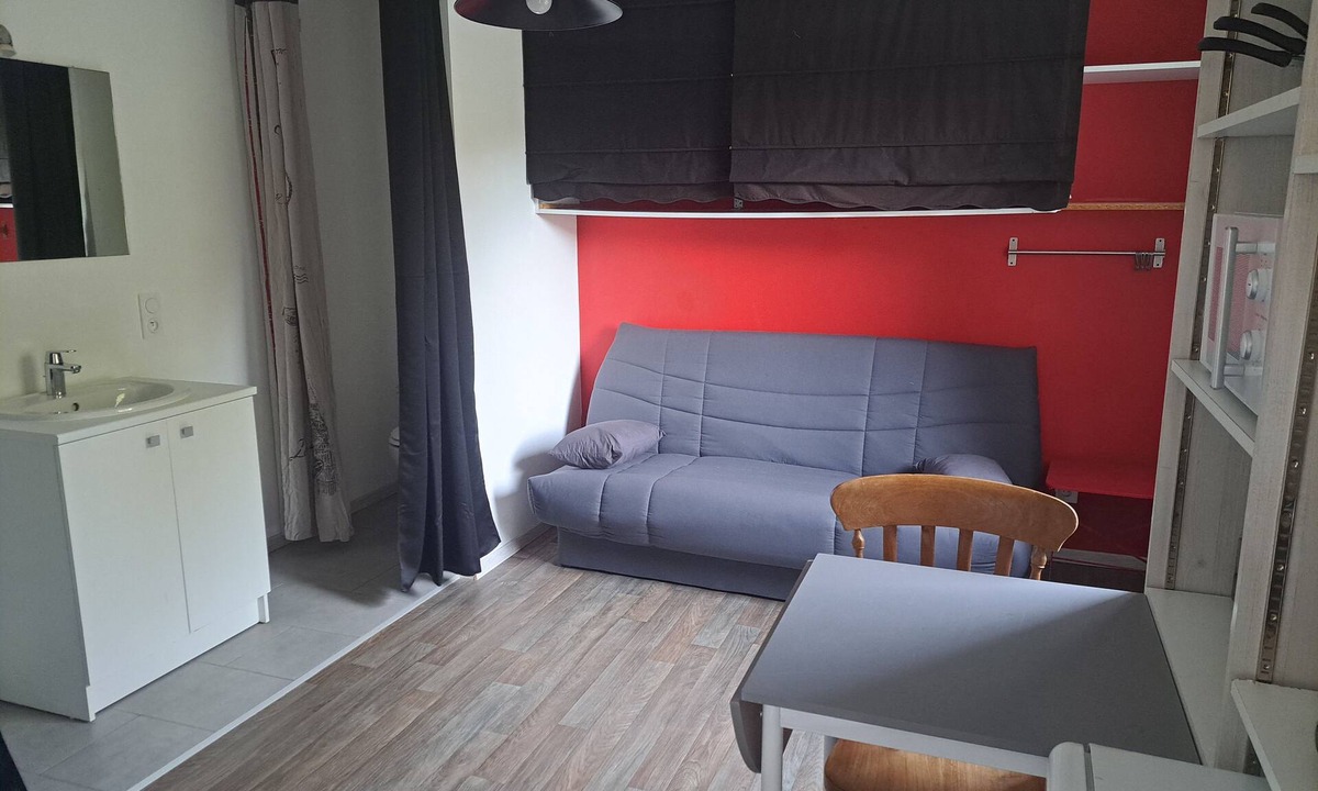 Saint-Fort Apartment | Studio for rent.