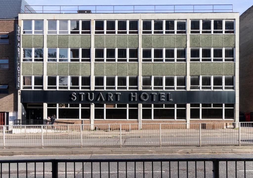 Luton Hotel | Stuart Hotel