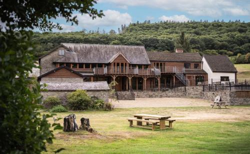 Tirabad House | Stud Farm House