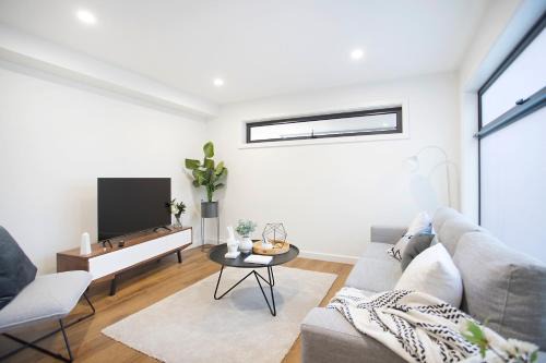 Rowville House | Stud Park Residence by Ready Set Stay