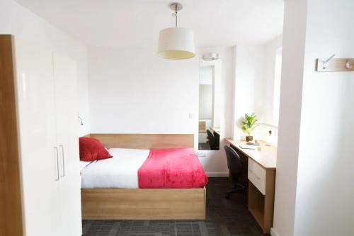 Finsbury Park Apartment | Students Only Private Bedroom and Studios at AXO Islington